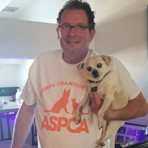 Meet your Posher, Lisa - Picture 4 of 4